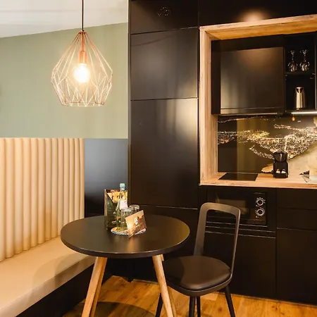 Rioca Posto 10 3* Констанц